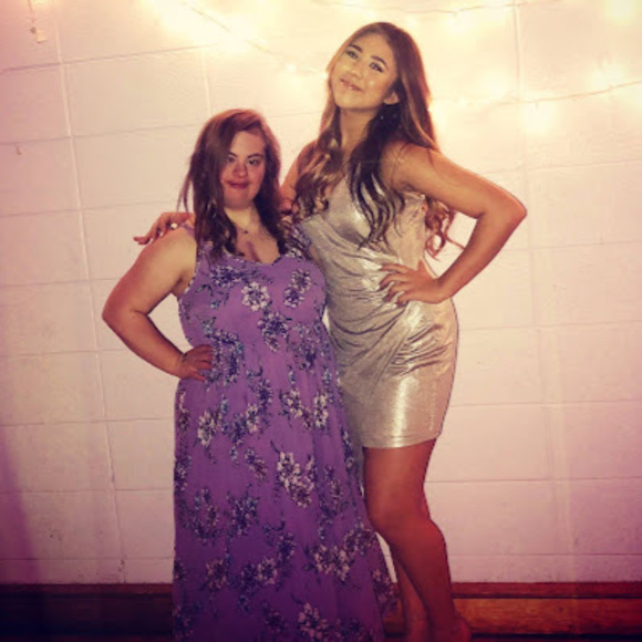 Meet your Posher, Rosie - Picture 1 of 1